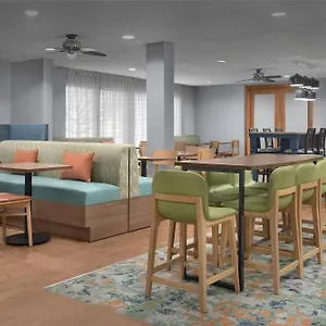 Hotel Hampton Greentree